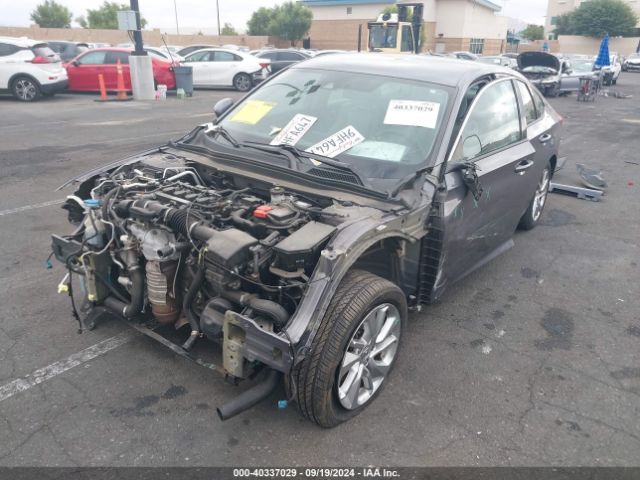 1HGCV1F12JA230639 Honda ACCORD LX