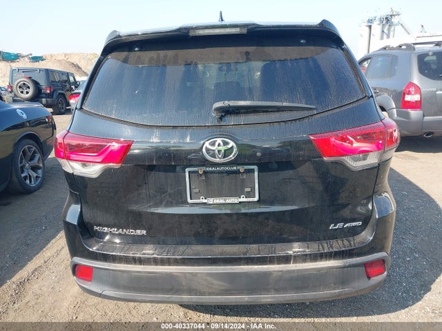 Toyota Highlander Le Plus 2019 5TDBZRFHXKS984046 Image 16