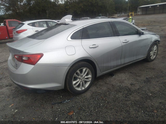 1G1ZD5ST5JF114258 Chevrolet MALIBU LT