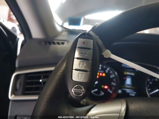 5N1AT2MV6GC870949 Nissan ROGUE SV