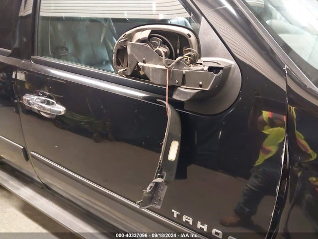Chevrolet Tahoe Lt 2014 1GNSKBE05ER108678 Image 18