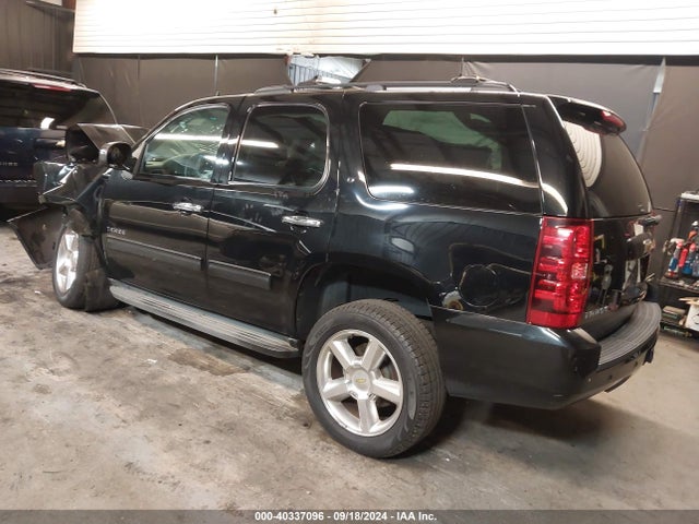 Chevrolet Tahoe Lt 2014 1GNSKBE05ER108678 Image 3