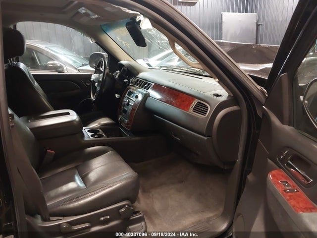 Chevrolet Tahoe Lt 2014 1GNSKBE05ER108678 Image 5