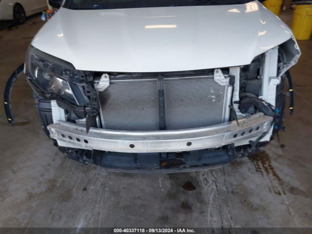 5FNYF5H18HB038584 Honda PILOT LX