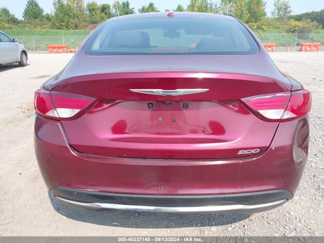 Chrysler 200 Limited 2015 1C3CCCAB0FN744204 Image 17