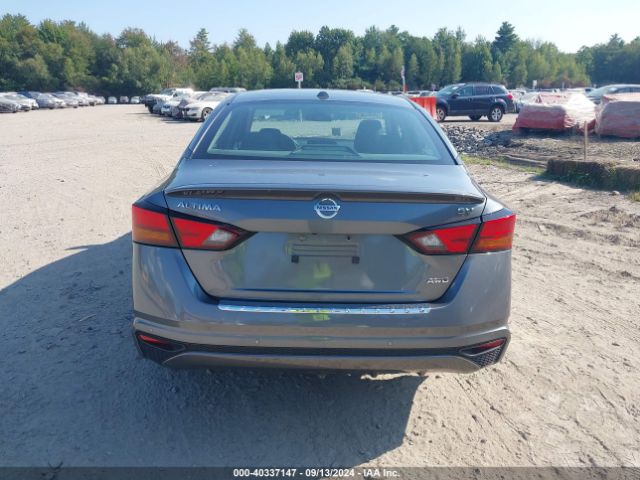 1N4BL4DW1NN417035 Nissan Altima Sv Intelligent Awd