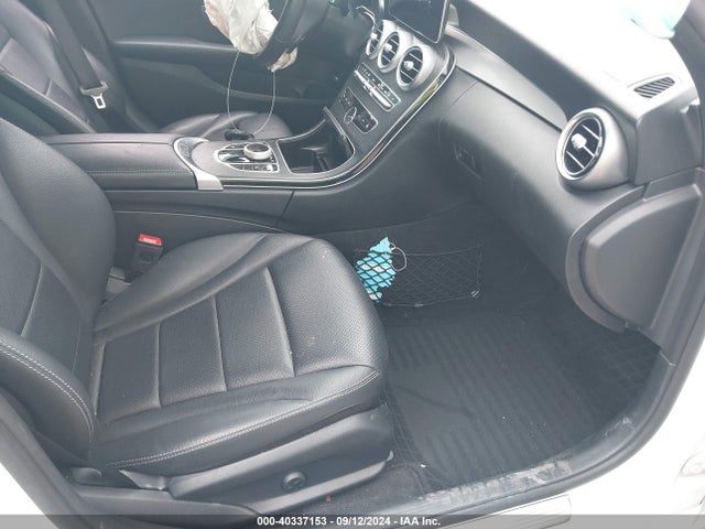 Mercedes-Benz C 300 2020 WDDWF8DBXLR557118 Image 5