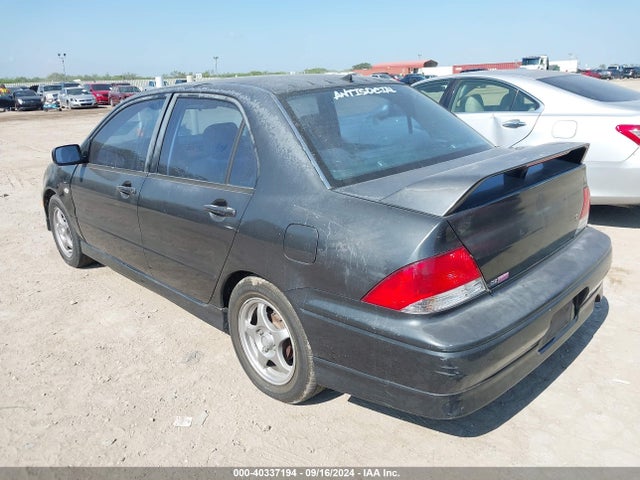 2002 MITSUBISHI LANCER JA3AJ86E02U041354 Photo 2