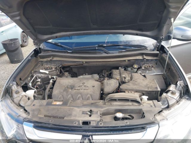 2017 MITSUBISHI OUTLANDER JA4AZ3A33HZ009121 Photo 9