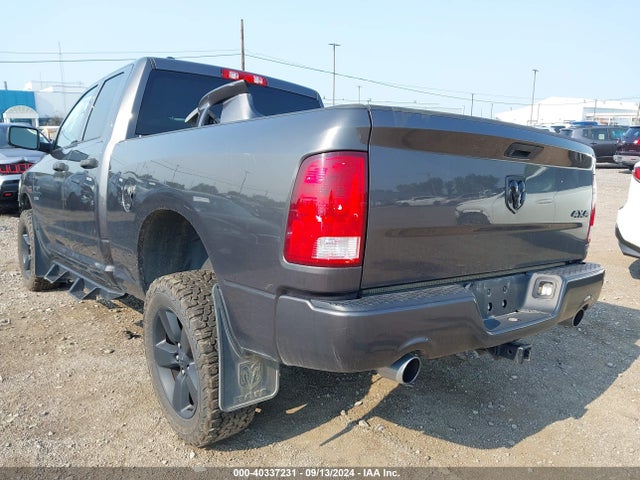1C6RR7FT9KS517643 RAM 1500 Classic Express Quad Cab 4x4 6'4 Box