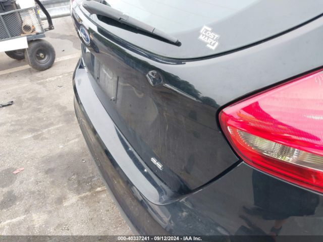 1FADP3K29JL295232 Ford FOCUS SE