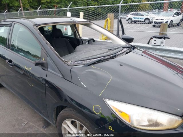 1FADP3K29JL295232 Ford FOCUS SE