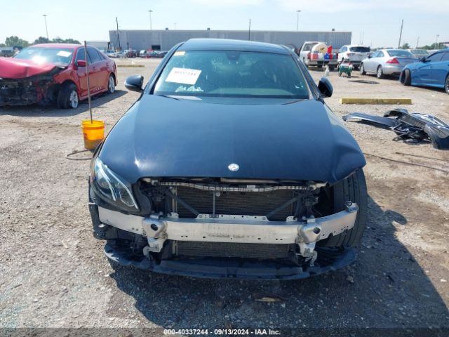 WDDZF4JB2HA042601 Mercedes-Benz E 300