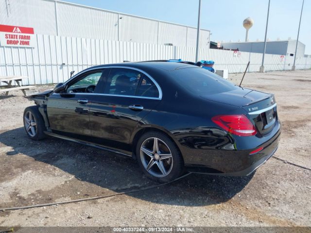 WDDZF4JB2HA042601 Mercedes-Benz E 300