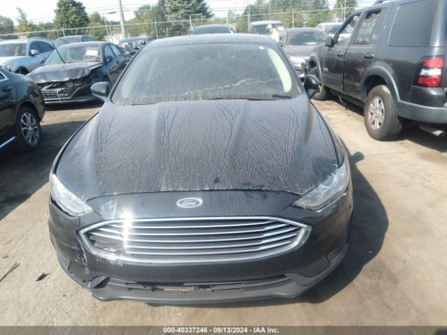 3FA6P0HD4KR147735 Ford FUSION SE