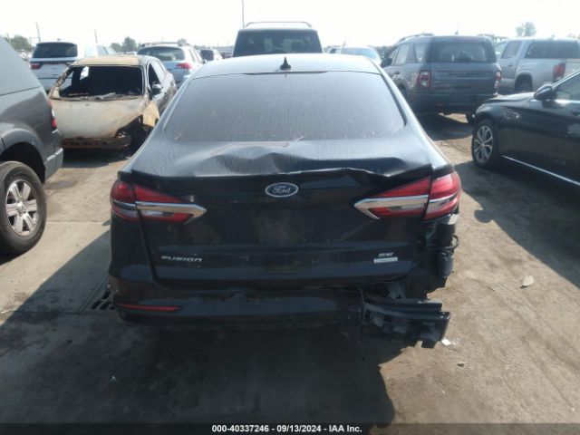 3FA6P0HD4KR147735 Ford FUSION SE