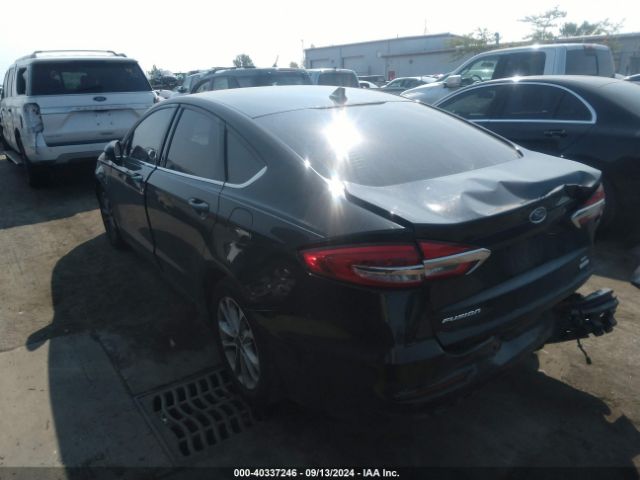 3FA6P0HD4KR147735 Ford FUSION SE