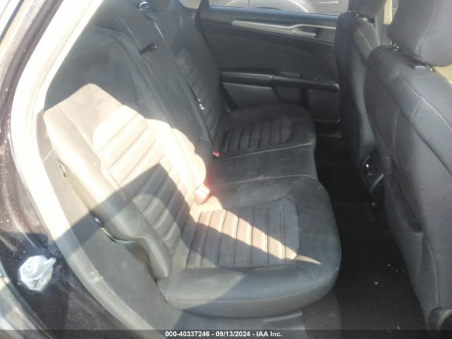 3FA6P0HD4KR147735 Ford FUSION SE
