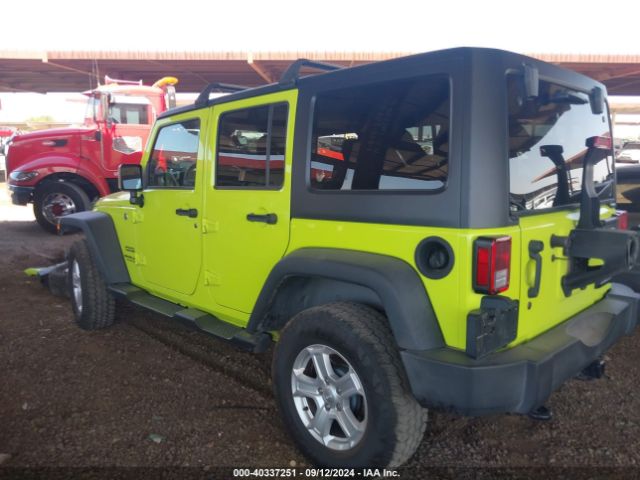 1C4BJWDG5HL527705 Jeep Wrangler Unlimited Sport 4x4