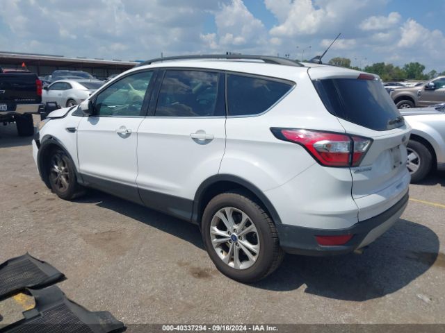1FMCU9HD3JUC08120 Ford ESCAPE SEL