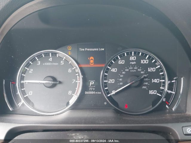JH4KC1F5XJC000045 Acura RLX