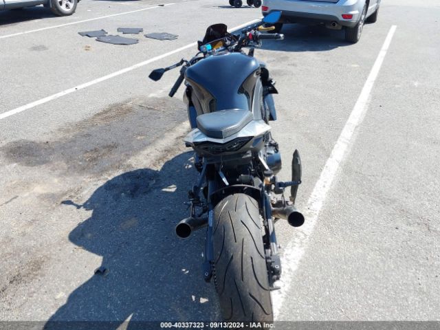 2010 KAWASAKI ZR1000 JKAZRCD12AA000346 Photo 5