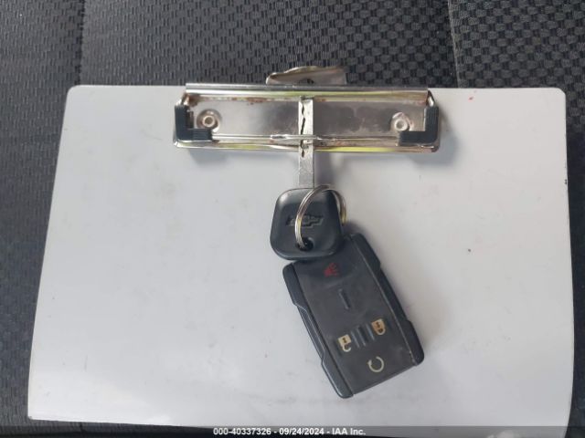 2GCVKREC3J1107153 Chevrolet Silverado 1500 1lt