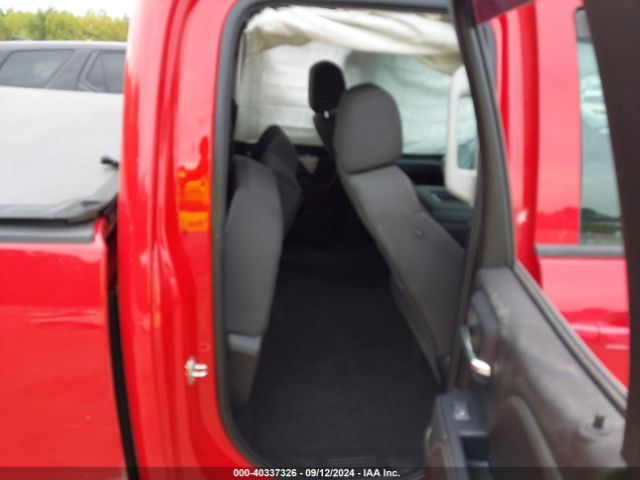 2GCVKREC3J1107153 Chevrolet Silverado 1500 1lt