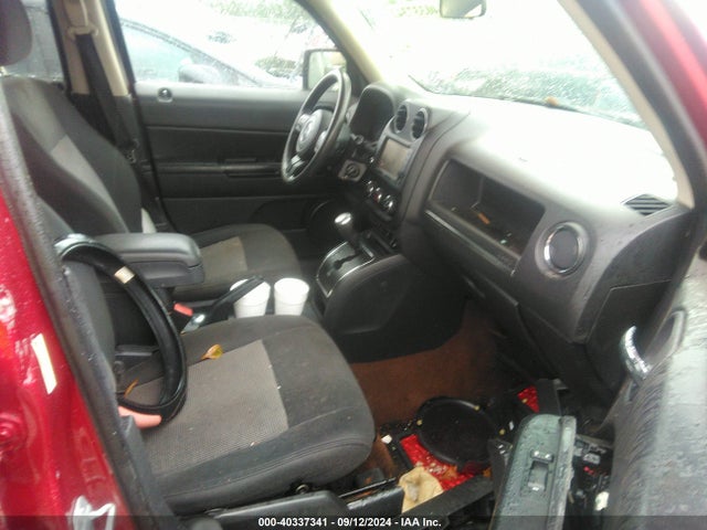 1C4NJRFB5ED744144 Jeep Patriot Latitude