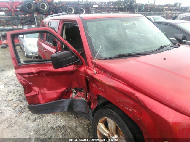 1C4NJRFB5ED744144 Jeep Patriot Latitude