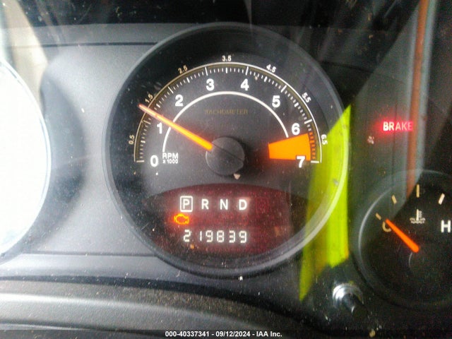 1C4NJRFB5ED744144 Jeep Patriot Latitude