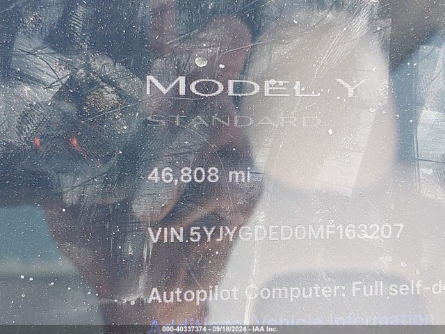 Tesla Model Y Standard Range Rear-wheel Drive 2021 5YJYGDED0MF163207 Image 15