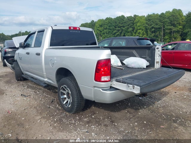 1C6RR7FGXHS654523 RAM 1500 Express Quad Cab 4x4 6'4 Box
