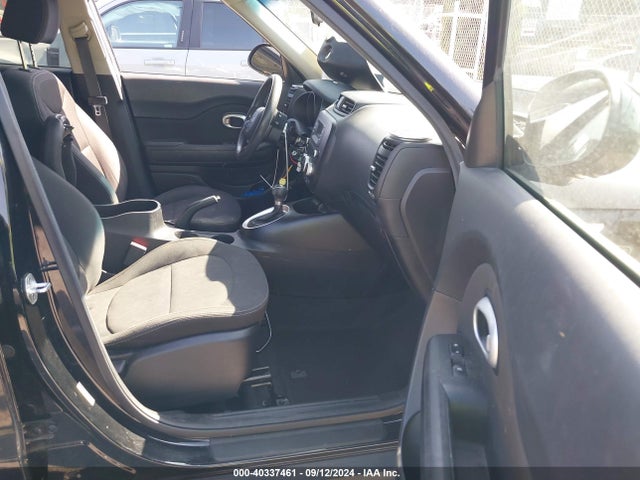 KIA Soul 2014 KNDJN2A2XE7052140 Image 5