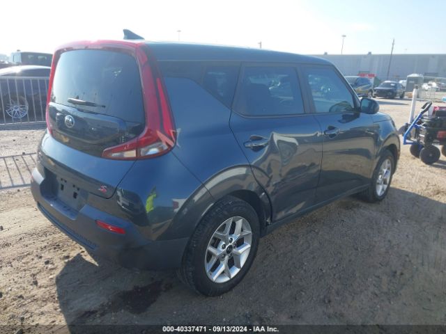 KNDJ23AU3M7783622 KIA SOUL S