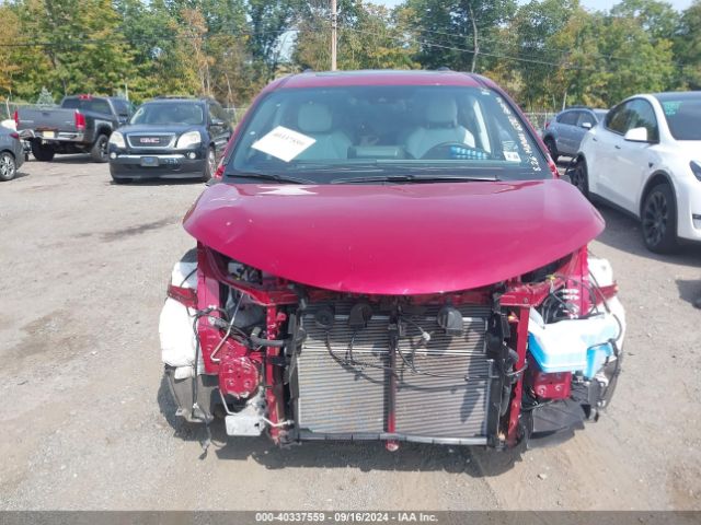 5TDDSKFC5MS010325 Toyota Sienna Xse