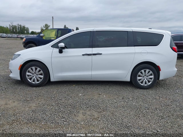 2C4RC1AG7LR146387 Chrysler Voyager L