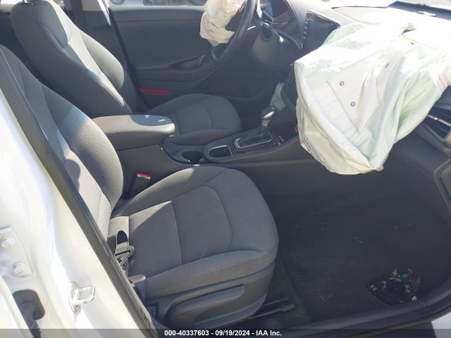 KMHC75LCXLU234022 Hyundai Ioniq Hybrid Se