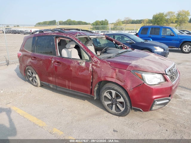 Subaru Forester 2.5i Premium 2017 JF2SJAEC8HH545831 Image 1