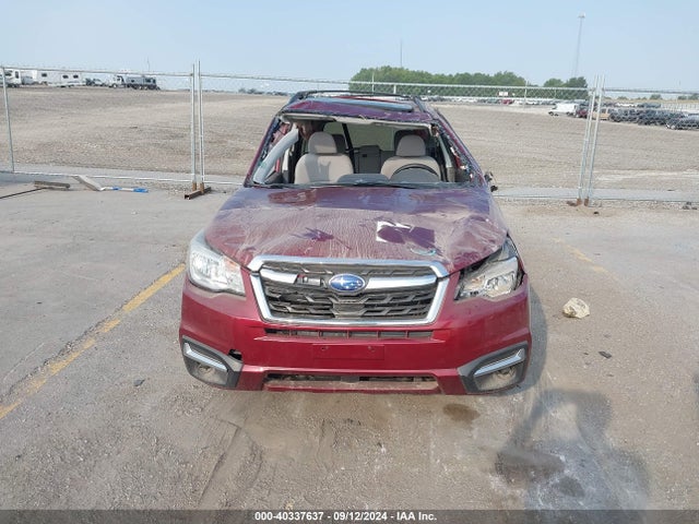 Subaru Forester 2.5i Premium 2017 JF2SJAEC8HH545831 Image 6