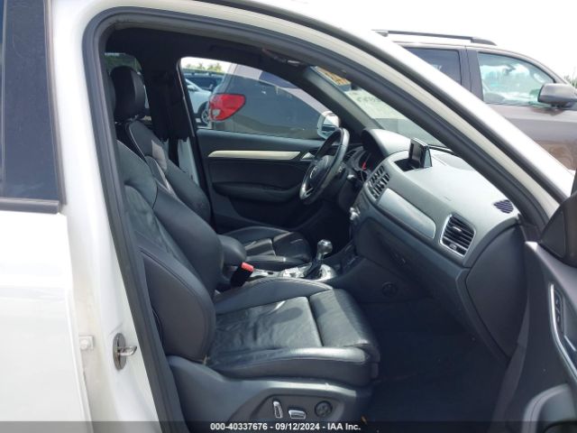 WA1BCCFS4JR003517 Audi Q3 2.0t Premium/2.0t Sport Premium