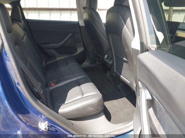2021 TESLA MODEL Y 5YJYGDEE3MF300505 Photo 7