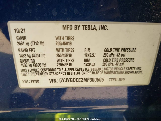 2021 TESLA MODEL Y 5YJYGDEE3MF300505 Photo 8