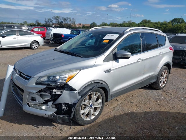 Ford Escape Titanium 2016 1FMCU0J99GUB57300 Image 2
