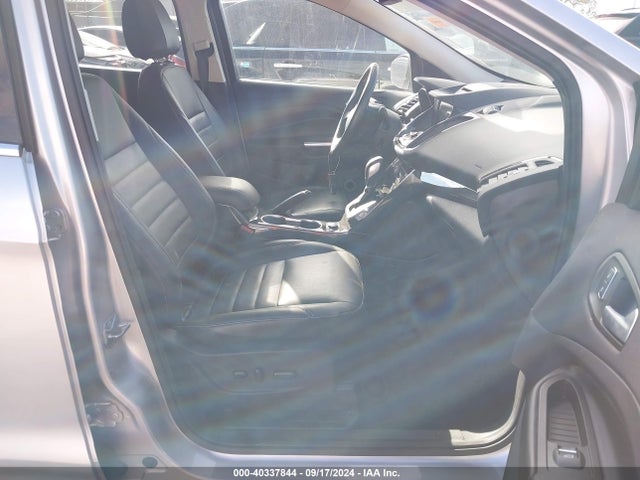 Ford Escape Titanium 2016 1FMCU0J99GUB57300 Image 5