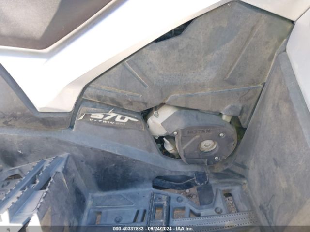 2019 CAN-AM OUTLANDER MAX 3JBLPAT47KJ000160 Photo 7