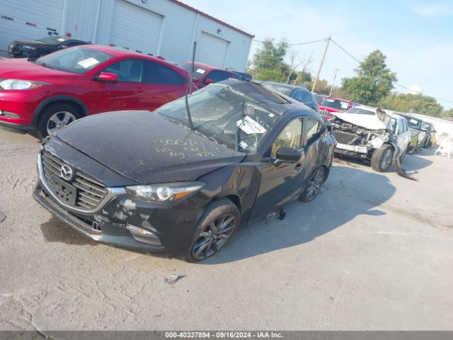 3MZBN1V32JM175008 Mazda Mazda3 Touring