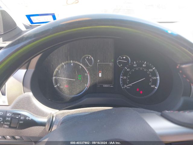 JTJAM7BXXL5261765 Lexus 460 Premium