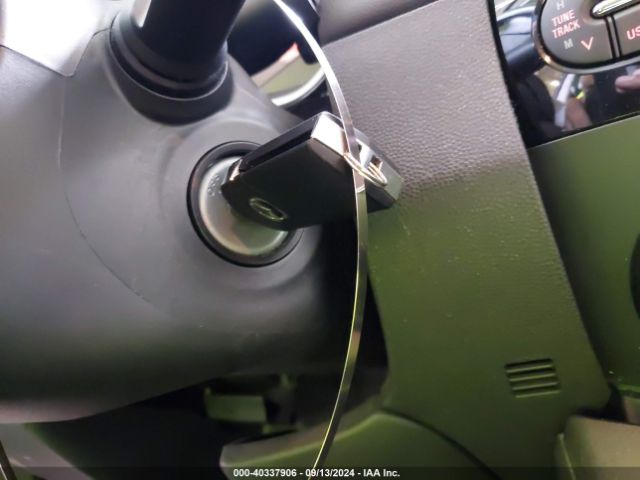 JM1DE1KY7E0171542 Mazda Mazda2 Sport