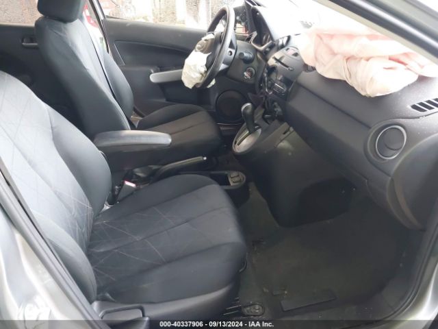 JM1DE1KY7E0171542 Mazda Mazda2 Sport